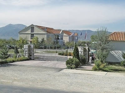 Δραματική έκκληση - Η κατάσταση στο ελληνικό σχολείο της Κορυτσάς έχει φτάσει στο απροχώρητο Δραματική έκκληση - Η κατάσταση στο ελληνικό σχολείο της Κορυτσάς έχει φτάσει στο απροχώρητο